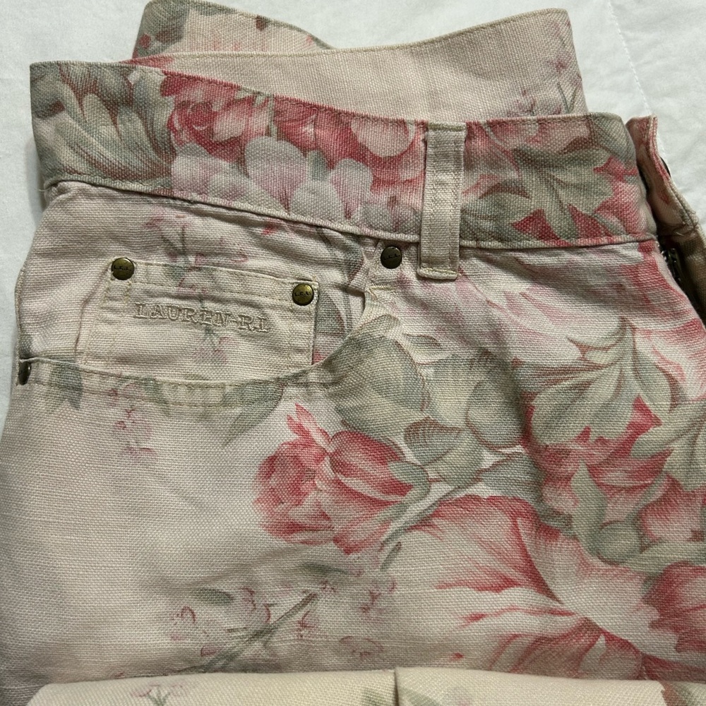 Ralph Lauren Cream Pink Jeans with Pink & Green Floral Print - Picture 5 of 5